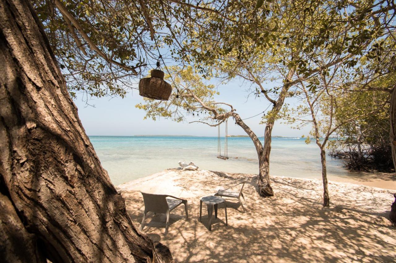 Fragata Island House Guest house